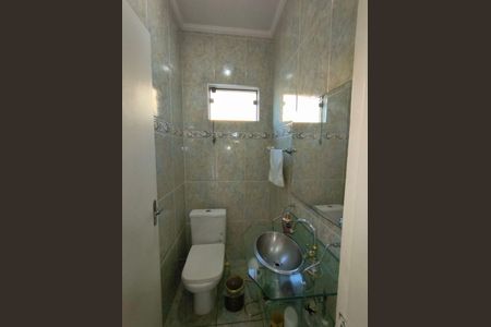 Casa à venda com 255m², 5 quartos e 4 vagas