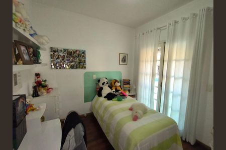 Casa à venda com 255m², 5 quartos e 4 vagas