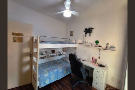 Casa à venda com 255m², 5 quartos e 4 vagas