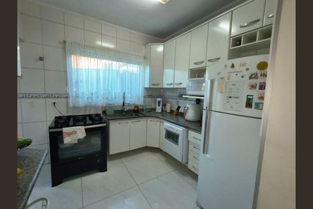 Casa à venda com 255m², 5 quartos e 4 vagas