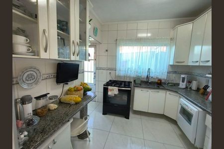 Casa à venda com 255m², 5 quartos e 4 vagas
