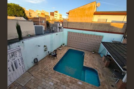 Casa à venda com 255m², 5 quartos e 4 vagas