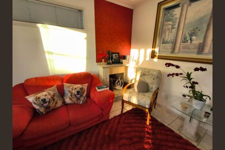 Casa à venda com 255m², 5 quartos e 4 vagas