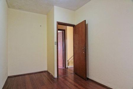 Casa à venda com 232m², 4 quartos e 3 vagas