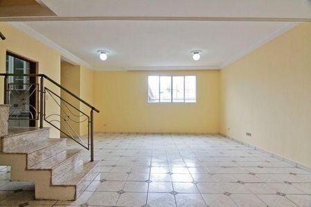 Casa à venda com 232m², 4 quartos e 3 vagas