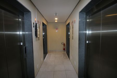 Apartamento à venda com 50m², 2 quartos e 1 vagaÁrea comum - Elevadores
