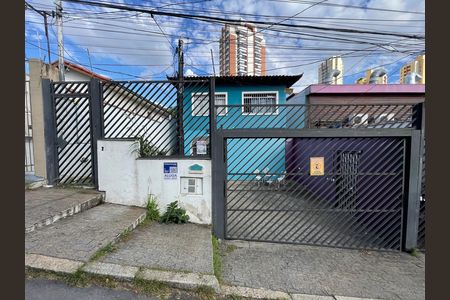 Casa para alugar com 112m², 3 quartos e 2 vagas Casa para alugar com 112m², 3 quartos e 2 vagasFachada com plaquinha: YEEJ-596