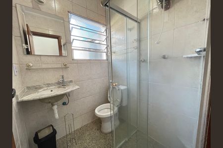 Casa para alugar com 112m², 3 quartos e 2 vagas Casa para alugar com 112m², 3 quartos e 2 vagasBanheiro 1