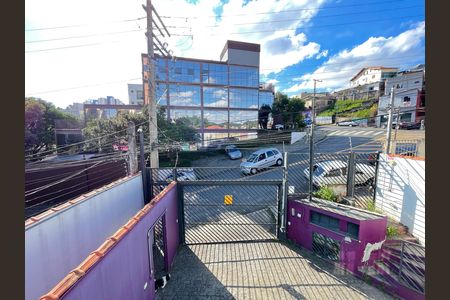 Casa para alugar com 112m², 3 quartos e 2 vagas Casa para alugar com 112m², 3 quartos e 2 vagasVista do Quarto 3