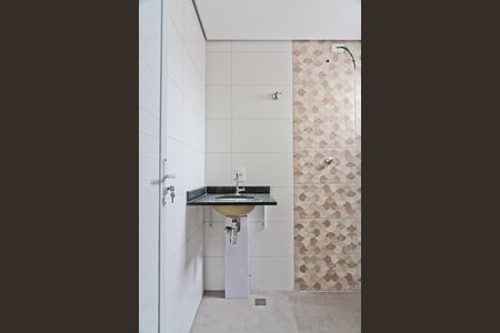 Studio para alugar com 24m², 1 quarto e sem vaga Studio para alugar com 24m², 1 quarto e sem vagaBanheiro