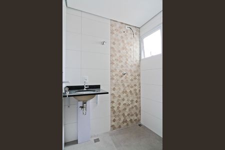 Studio para alugar com 24m², 1 quarto e sem vaga Studio para alugar com 24m², 1 quarto e sem vagaBanheiro