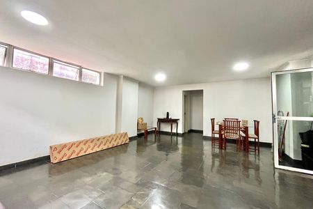 Apartamento para alugar com 50m², 1 quarto e 1 vaga Apartamento para alugar com 50m², 1 quarto e 1 vagaÁrea comum - Salão de festas