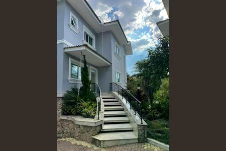 Casa à venda com 540m², 3 quartos e 6 vagas