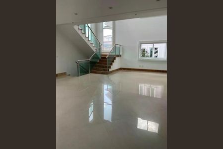 Casa à venda com 3 quartos, 540m² em Vila Albertina, São Paulo