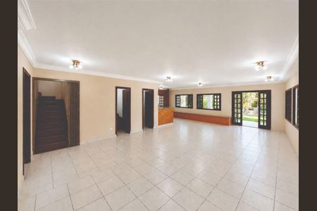 Casa à venda com 5 quartos, 485m² em Parque dos Principes, São Paulo
