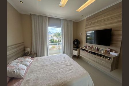Casa à venda com 5 quartos, 248m² em Recreio dos Bandeirantes, Rio de Janeiro