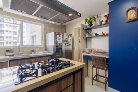 Apartamento à venda com 138m², 3 quartos e 3 vagas
