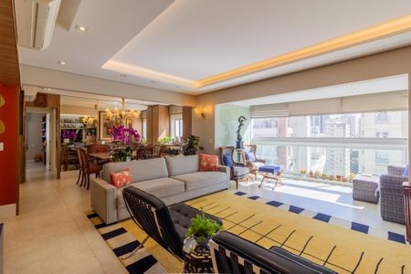 Apartamento para alugar com 3 quartos, 138m² em Paraíso, São Paulo