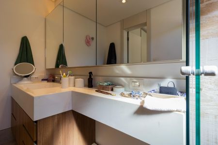 Apartamento para alugar com 3 quartos, 138m² em Paraíso, São Paulo