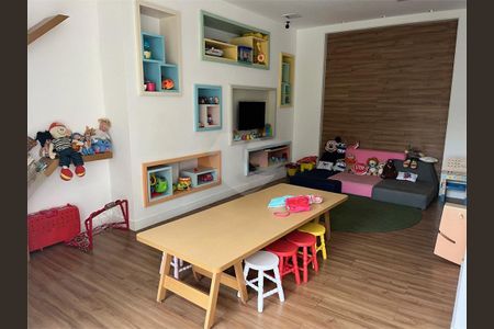 Apartamento à venda com 82m², 2 quartos e 2 vagas