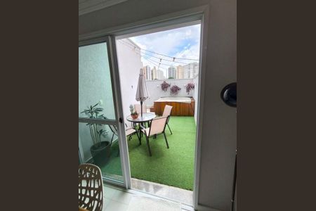 Casa à venda com 147m², 3 quartos e 2 vagas