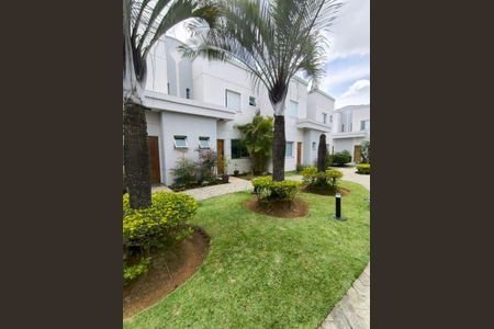 Casa à venda com 147m², 3 quartos e 2 vagas