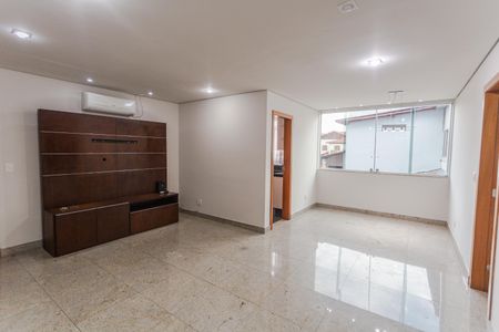 Sala de apartamento para alugar com 3 quartos, 95m² em Concórdia, Belo Horizonte