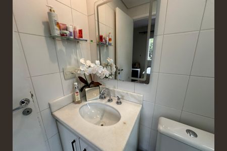 Apartamento à venda com 98m², 3 quartos e 1 vagaBanheiro da Suíte