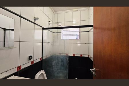 Casa para alugar com 200m², 3 quartos e 1 vaga