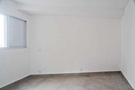 Quarto de kitnet/studio para alugar com 1 quarto, 24m² em Vila Diva, São Paulo