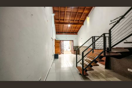 Casa à venda com 257m², 3 quartos e 2 vagas Casa à venda com 257m², 3 quartos e 2 vagasSala