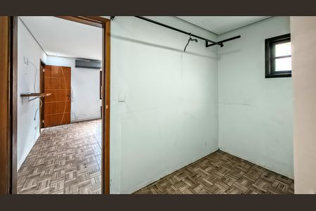 Casa à venda com 257m², 3 quartos e 2 vagas Casa à venda com 257m², 3 quartos e 2 vagasCloset da suíte 1