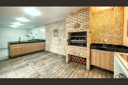 Casa à venda com 257m², 3 quartos e 2 vagas Casa à venda com 257m², 3 quartos e 2 vagasEspaço Gourmet