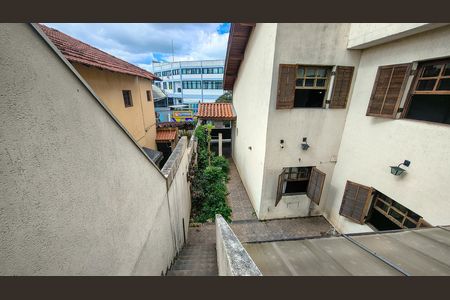 Casa à venda com 257m², 3 quartos e 2 vagas Casa à venda com 257m², 3 quartos e 2 vagasQuintal