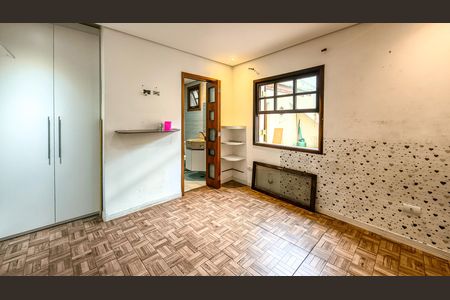 Casa à venda com 257m², 3 quartos e 2 vagas Casa à venda com 257m², 3 quartos e 2 vagasSuíte 2