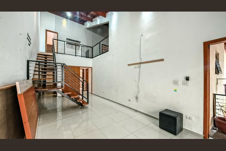 Sala de casa à venda com 3 quartos, 257m² em Vila Friburgo, São Paulo
