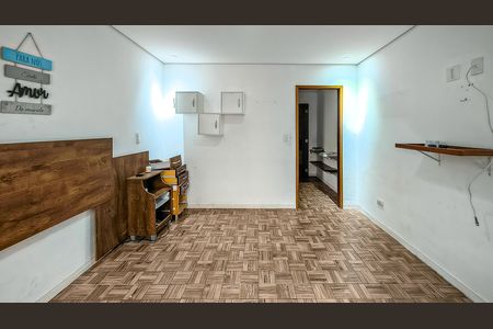 Casa à venda com 257m², 3 quartos e 2 vagas Casa à venda com 257m², 3 quartos e 2 vagasSuíte 1