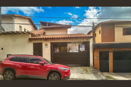 Casa à venda com 257m², 3 quartos e 2 vagas Casa à venda com 257m², 3 quartos e 2 vagasFachada com Plaquinha Instalada