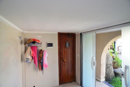 Casa de condomínio à venda com 716m², 5 quartos e 4 vagas