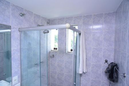 Casa de condomínio à venda com 716m², 5 quartos e 4 vagas
