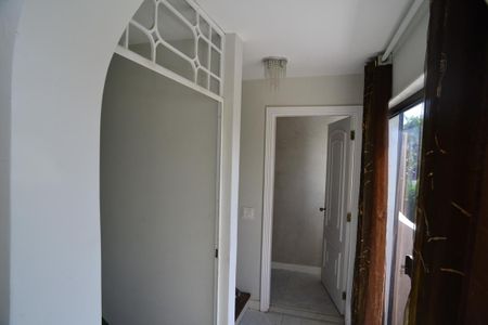 Casa de condomínio à venda com 716m², 5 quartos e 4 vagas