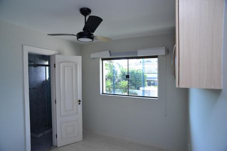 Casa de condomínio à venda com 716m², 5 quartos e 4 vagas