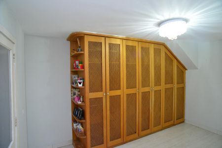 Casa de condomínio à venda com 716m², 5 quartos e 4 vagas