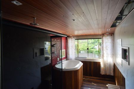 Casa de condomínio à venda com 716m², 5 quartos e 4 vagas