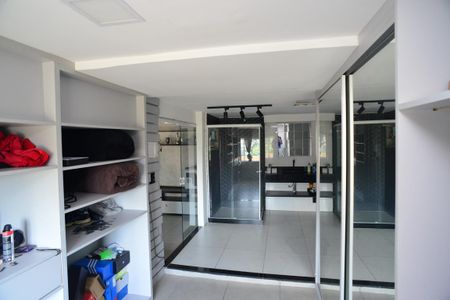 Casa de condomínio à venda com 716m², 5 quartos e 4 vagas