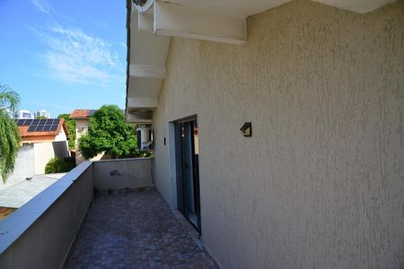 Casa de condomínio à venda com 716m², 5 quartos e 4 vagas