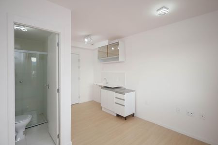 Studio de kitnet/studio para alugar com 1 quarto, 17m² em Vila Nilo, São Paulo