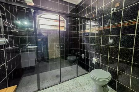 Casa à venda com 200m², 4 quartos e 4 vagas