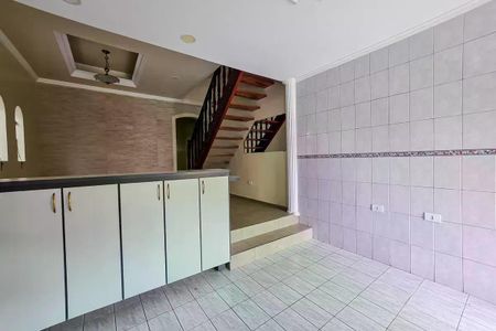 Casa à venda com 200m², 4 quartos e 4 vagas