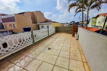 Casa à venda com 200m², 4 quartos e 4 vagas